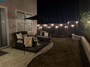 527 Falling Star Dr, Martinez CA 94553