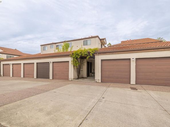 21103 Gary 318A, Castro Valley CA 94546
