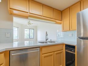 21103 Gary 318A, Castro Valley CA 94546