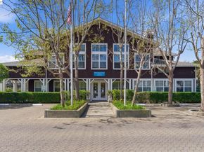 22 Marina Lakes Dr, Richmond CA 94804