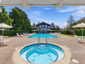 22 Marina Lakes Dr, Richmond CA 94804