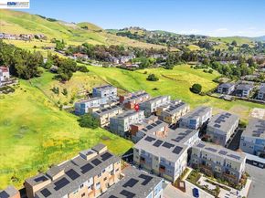 592 Somi Ct, Hayward CA 94544