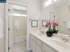 592 Ross Circle, Martinez CA 94553