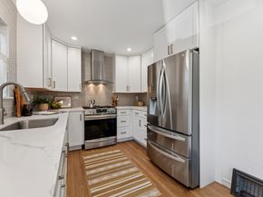 3945 Canon Ave, Oakland CA 94602