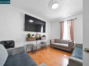 1707-1709 Peralta St, Oakland CA 94607