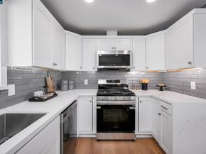 2412 Alamo St, Pinole CA 94564