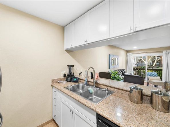 1085 Murrieta Blvd 124, Livermore CA 94550