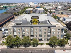 3090 Glascock Street 102, Oakland CA 94601