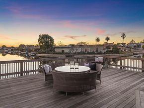 1814 Clinton Avenue, Alameda CA 94501