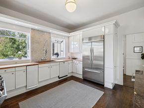 1814 Clinton Avenue, Alameda CA 94501