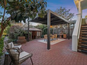 1814 Clinton Avenue, Alameda CA 94501