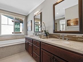 883 Barney Com, Livermore CA 94551