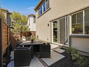 883 Barney Com, Livermore CA 94551