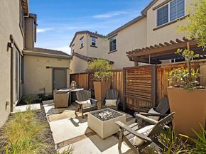 883 Barney Com, Livermore CA 94551