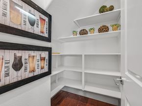 883 Barney Com, Livermore CA 94551