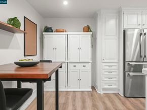 1713 Geary Rd, Walnut Creek CA 94597