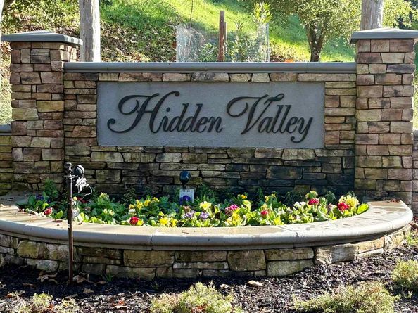 36 Savona Court, Danville CA 94526