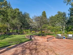 4040 Los Arabis Drive, Lafayette CA 94549