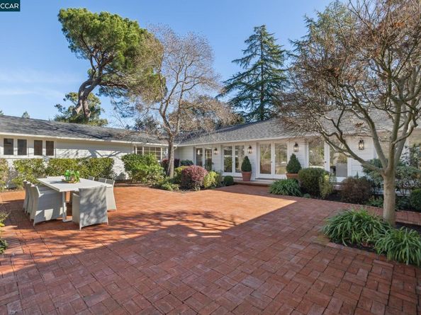 4040 Los Arabis Drive, Lafayette CA 94549