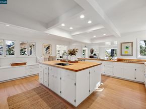 4040 Los Arabis Drive, Lafayette CA 94549