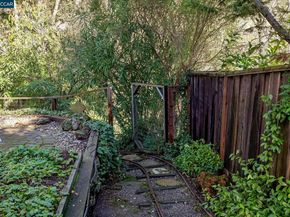 3326 Walnut Lane, Lafayette CA 94549