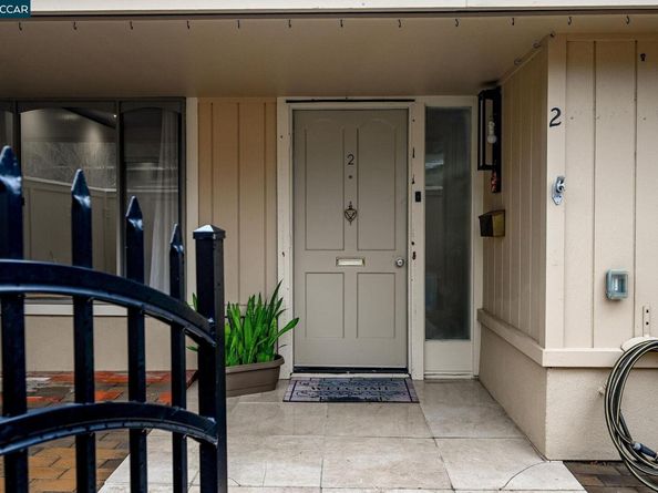 2308 Pine Knoll Dr 2, Walnut Creek CA 94595