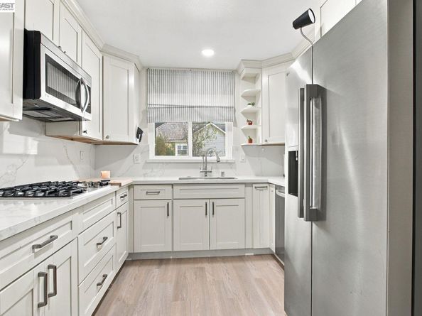 25531 Scripps St, Hayward CA 94545
