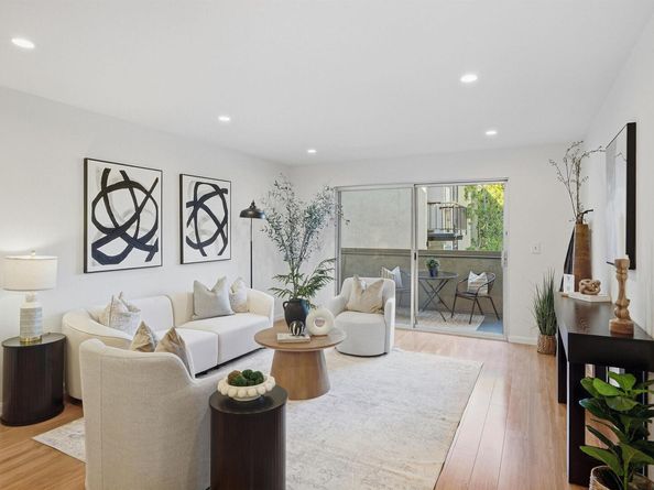 955 shorepoint 209, Alameda CA 94501
