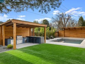 17 Canary Ct, Danville CA 94526