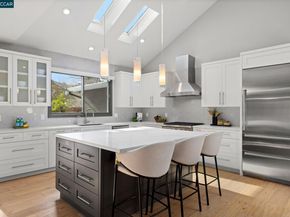 17 Canary Ct, Danville CA 94526