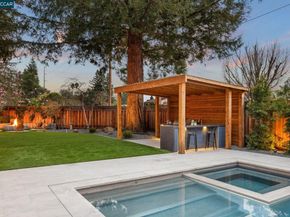 17 Canary Ct, Danville CA 94526
