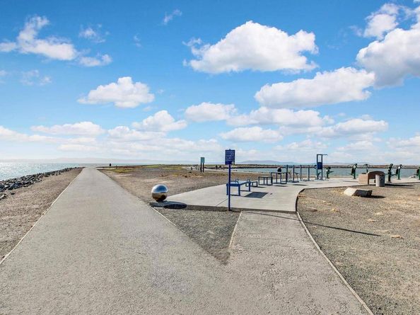 14161 Seagate Dr, San Leandro CA 94577