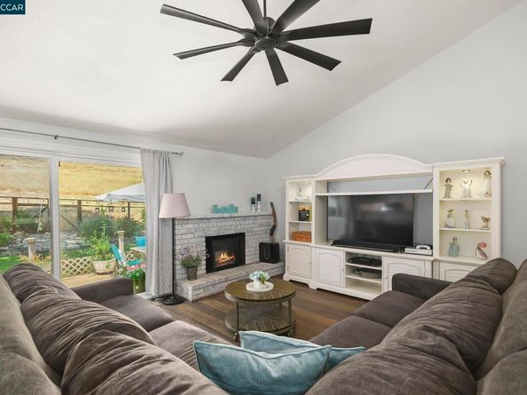 1169 Discovery Way, Concord CA 94521
