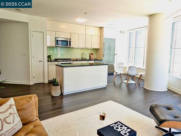 338 Spear St 6J, San Francisco CA 94105