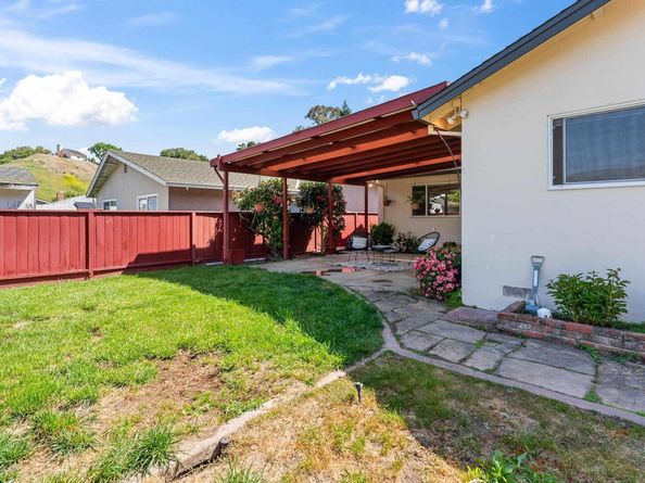 2305 Marlin Court, Pinole CA 94564