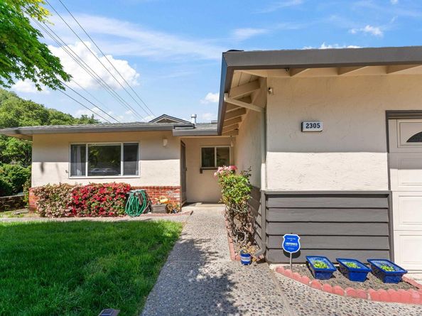 2305 Marlin Court, Pinole CA 94564