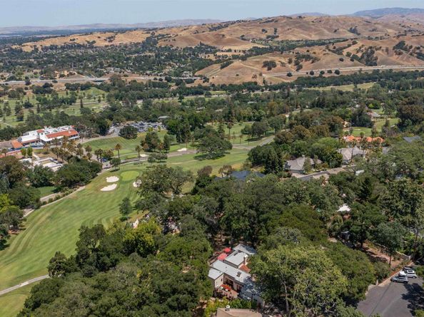 20 Fairway Lane, Pleasanton CA 94566