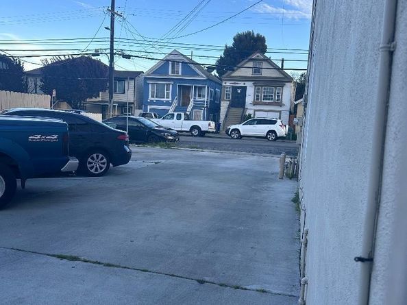 1317 Chanslor Ave, Richmond CA 94801