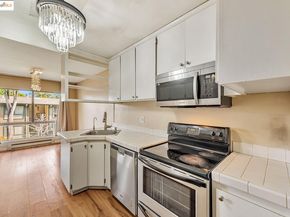 121 Buckingham DR UNIT 25, Santa Clara CA 95051