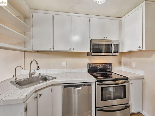 121 Buckingham DR UNIT 25, Santa Clara CA 95051
