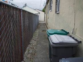 7608 Arthur St, Oakland CA 94605