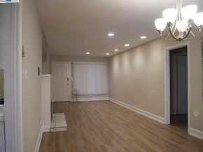 7608 Arthur St, Oakland CA 94605