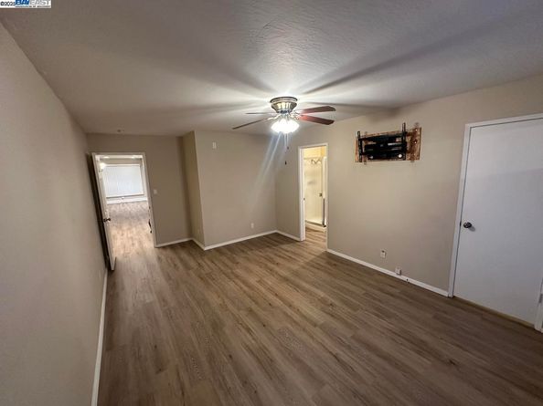 7608 Arthur St, Oakland CA 94605