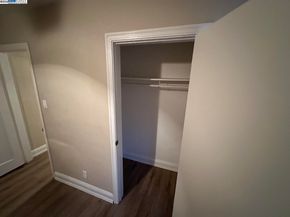7608 Arthur St, Oakland CA 94605
