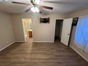 7608 Arthur St, Oakland CA 94605
