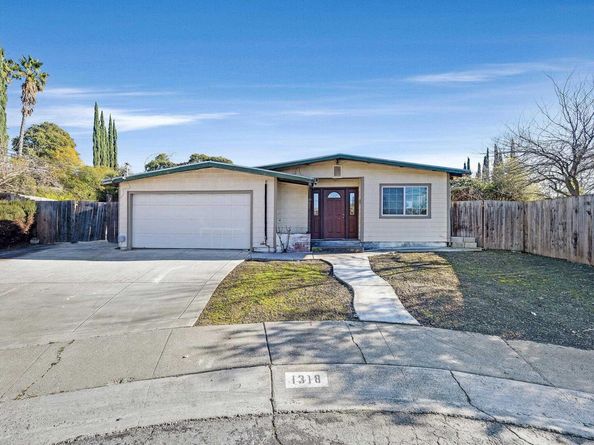 1318 Perth Ct, Concord CA 94521