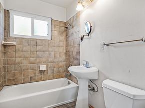 1318 Perth Ct, Concord CA 94521