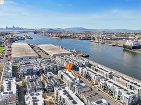 528 Martin Mariner Ave, Alameda CA 94501