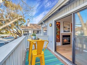 92 Schooner Ct, Richmond CA 94804