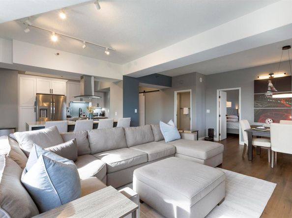 6363 Christie Ave. 2327, Emeryville CA 94608